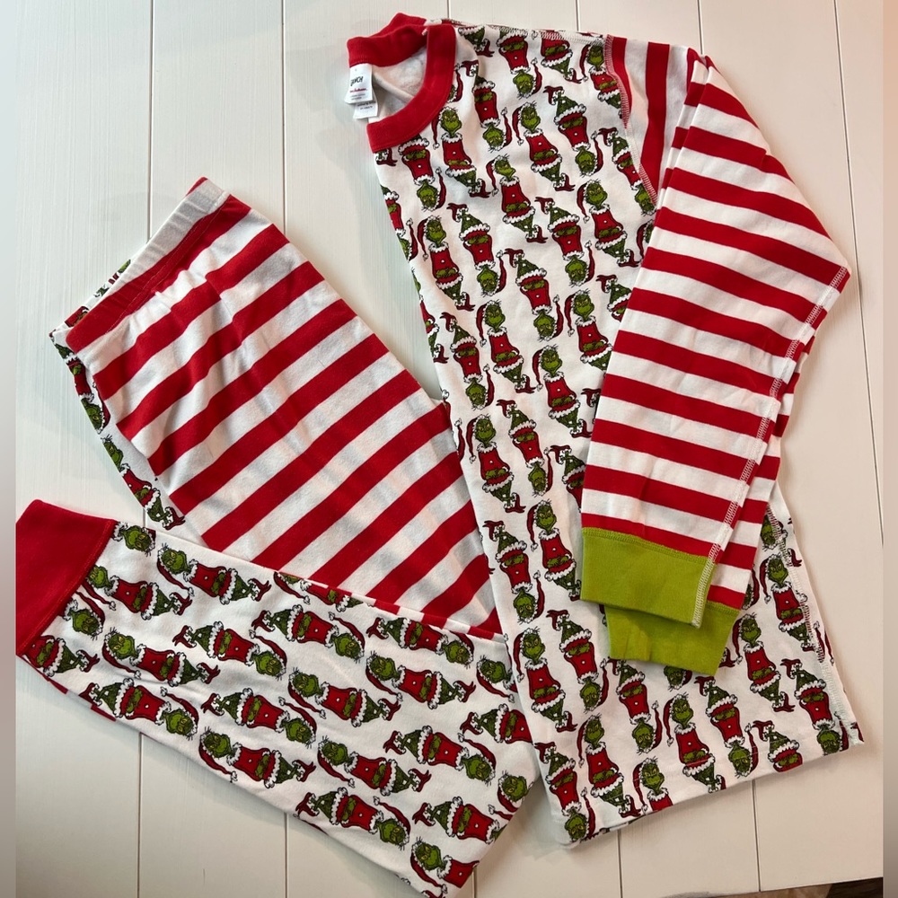 Hanna Andersson Grinch Pajamas